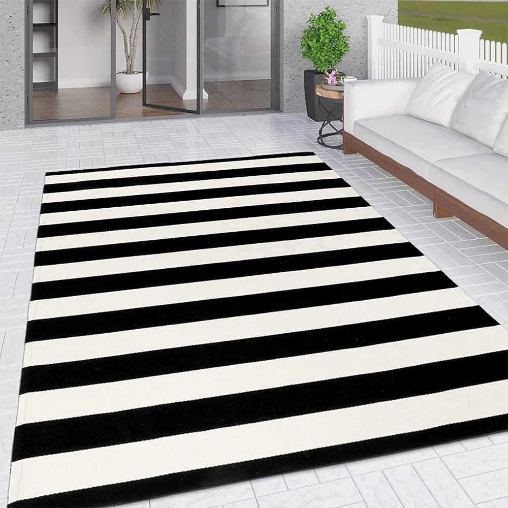 Black and White Indoor Outdoor Rug, 5’X8’ Cotton Striped Patios Area Rug Soft Woven Washable Farmhouse Durable Carpet Mat for Clearance Bedroom Living Room Balcony Playroom Decor