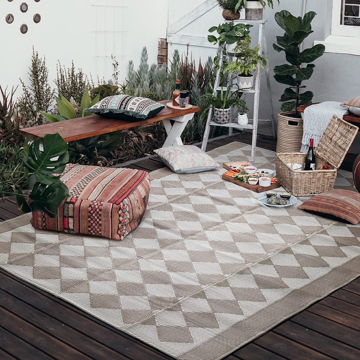 Reversible Rugs Plastic Patio Area Rugs, Lightweight outside Mats for Patio, Straw, RV Camping, Beach and Picnic (5X8Ft Taupe)