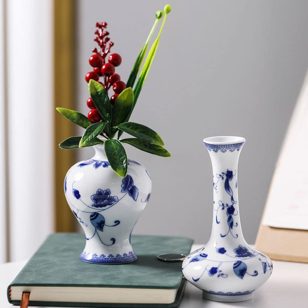 Blue and White Small Bud Vase Set, 3 Petite Classic Oriental Bottle Vases for Window Sill, Mini Art Fambe Glaze Floral Porcelain Vase Idea Shelf Décor and Coffee Table Décor