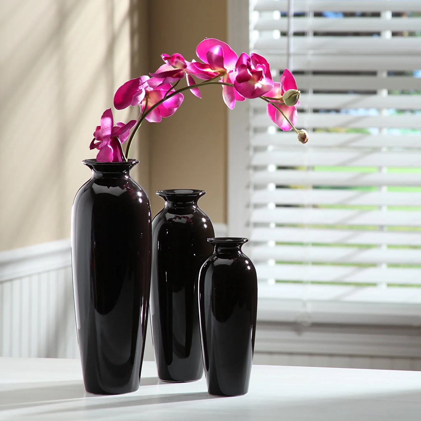 Set of 3 Black Ceramic Vases. Ideal Gift for Wedding or Special Occasions for Use in Home Office Decor Spa Aromatherapy Settings O9