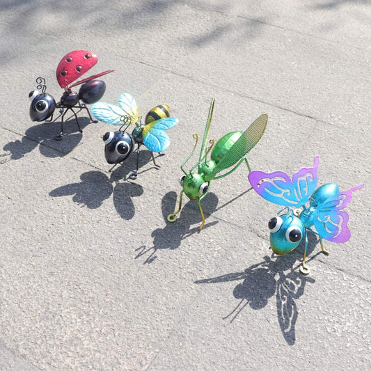 Set of 4 Metal Insect Yard Decor Wall Art Decor 3D Sculpture Wall Decor Hanging Insect Hanging Home Decoration Perfect Indoor or Outdoor Decorations for Home Garden Bedroom