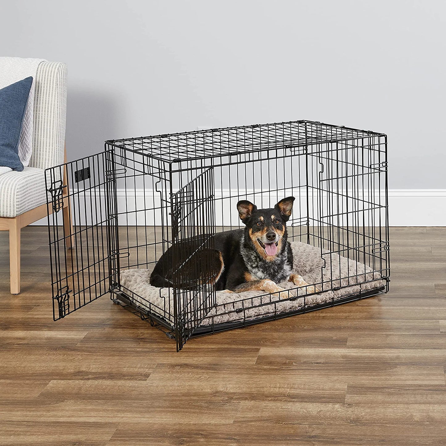 Newly Enhanced Single & Double Door Icrate Dog Crate, Includes Leak-Proof Pan, Floor Protecting Feet, Divider Panel & New Patented Features