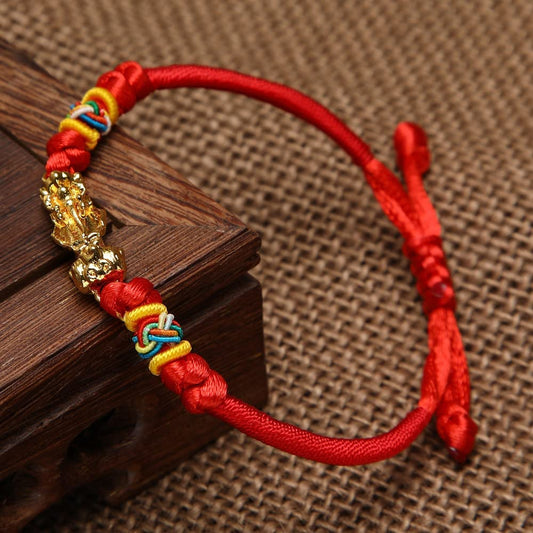 6Pcs Adjustable Braided Lucky Red String Rope Feng Shui Pixiu Pi Yao Bracelet Set Attract Wealth Prosperity Good Luck Wristband Amulet Jewelry for Women Men