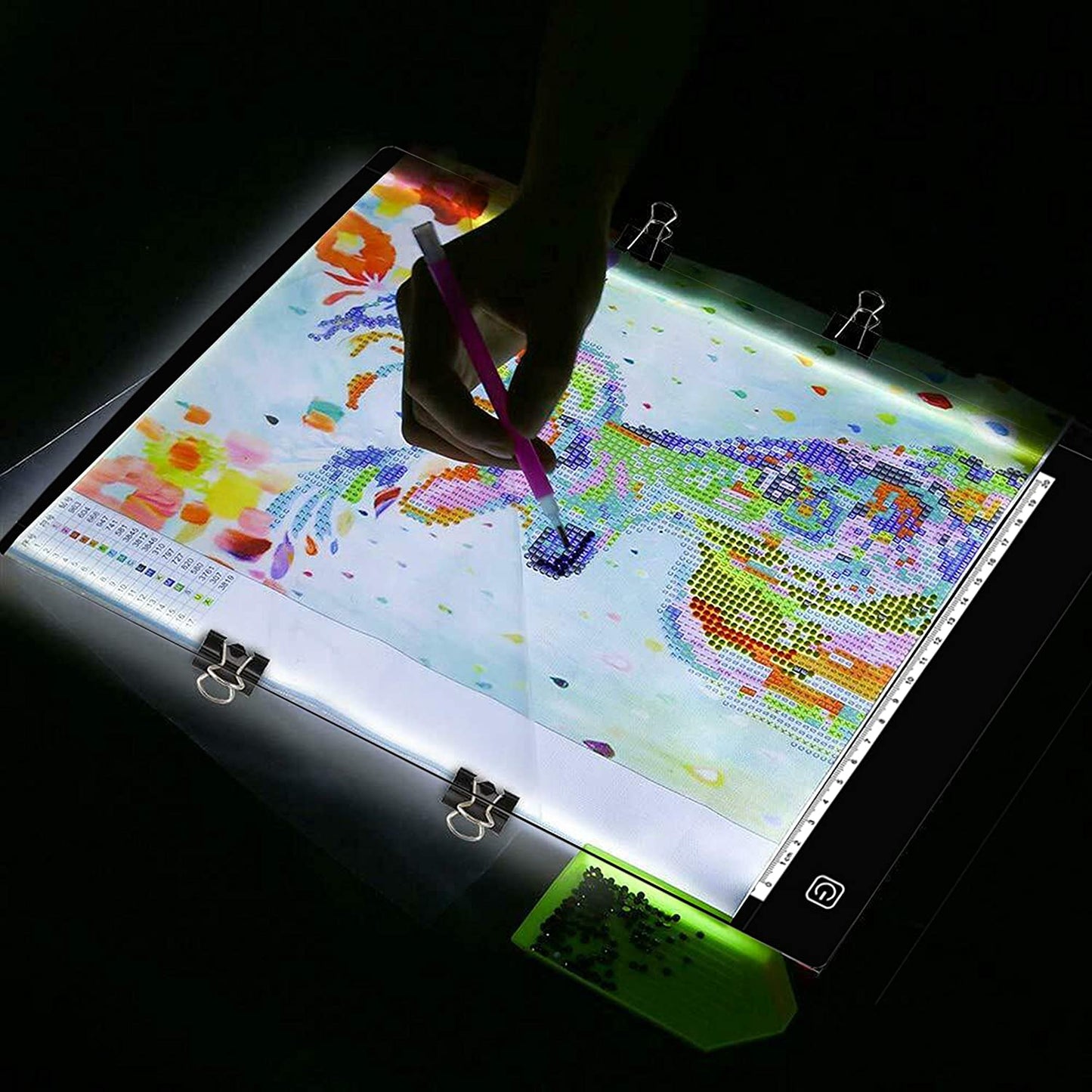 A4 Ultra-Thin Portable LED Light Box Tracer USB Power Cable Dimmable Brightness LED Artcraft Tracing Light Pad for Artists Drawing Sketching Animation Stencilling X-Rayviewing