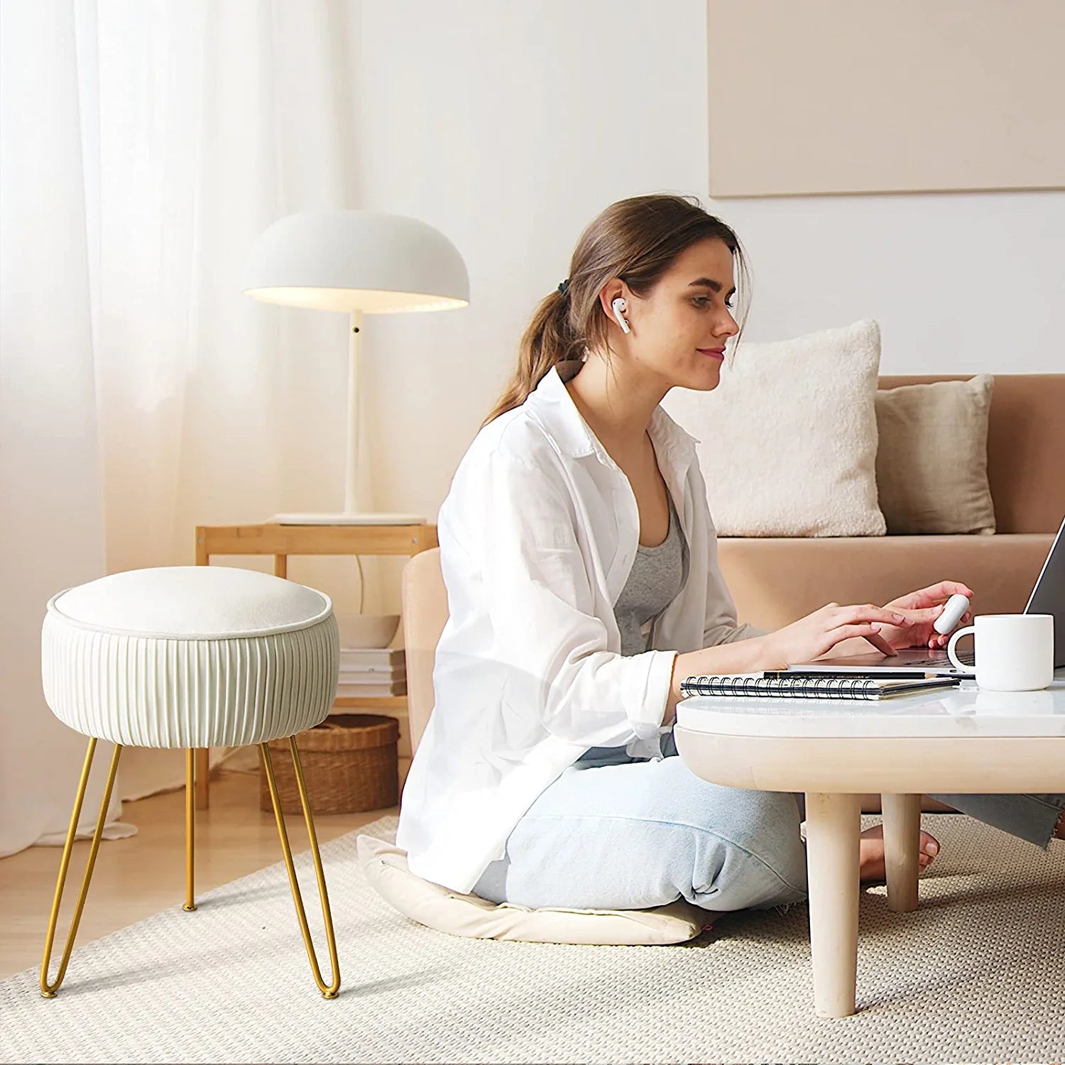Mid Century Modern Velvet Upholstered Pleated round Footrest Stool Ottoman with Metal Legs, Home Multifunctional Luxury Ottoman Suitable for Living Room and Bedroom