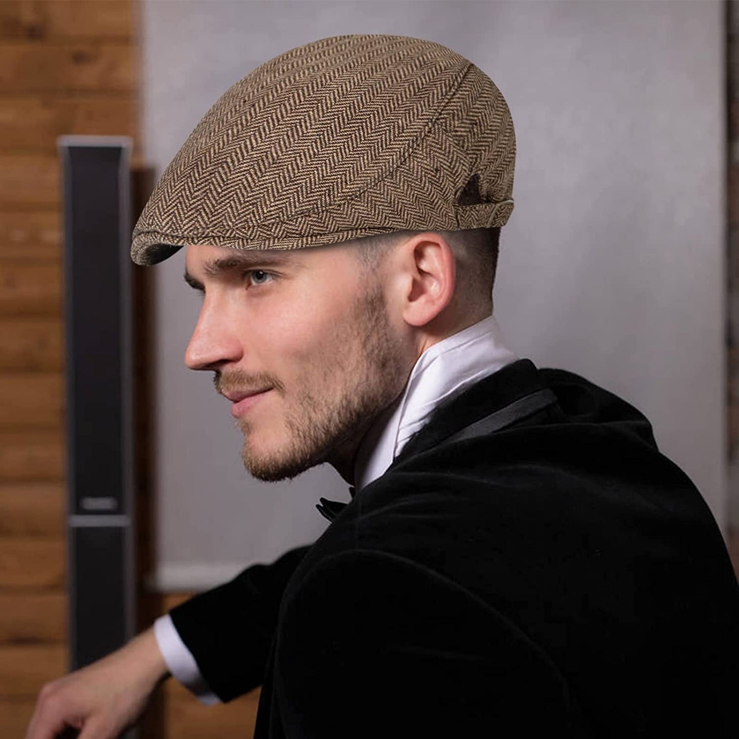 2 Pack Newsboy Hats for Men Classic Herringbone Tweed Wool Blend Flat Cap Ivy Gatsby Cabbie Driving Hat