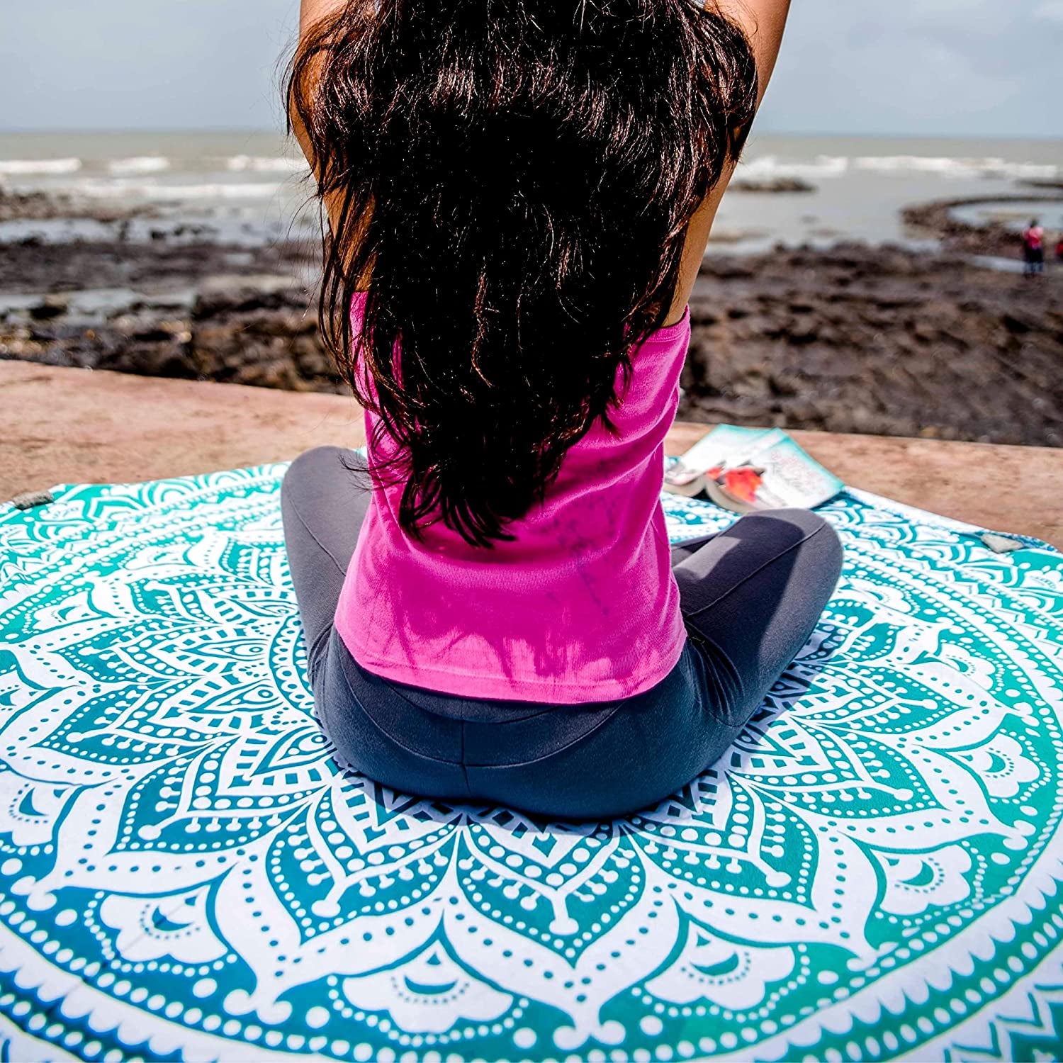 Tealtastic Mandala round Tapestry Hippie Indian Mandala Beach Roundie Picnic Table Throw Hippy Bohemian Spread Boho Gypsy Cotton Tablecloth Beach Towel Meditation round Yoga Mat - 72 Inches, Green
