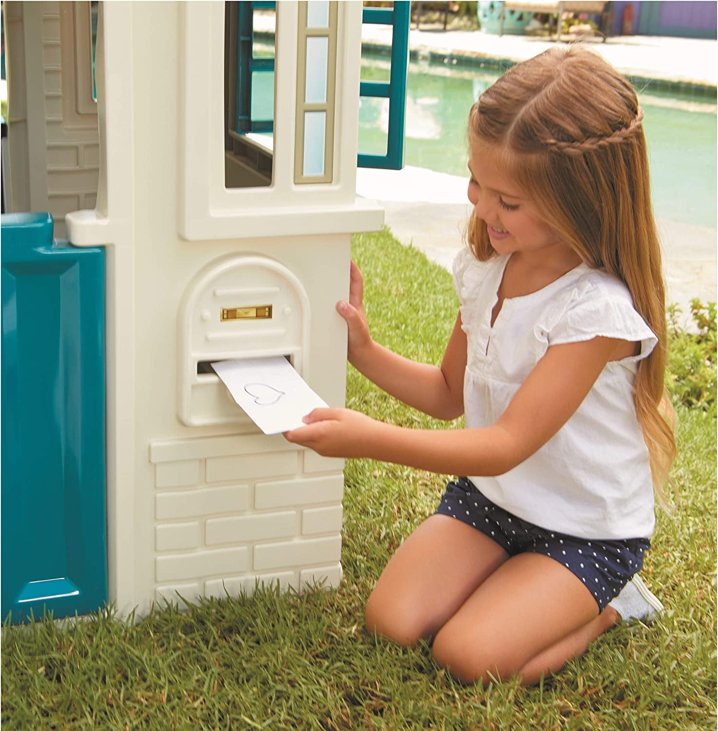 Cape Cottage Playhouse - Blue