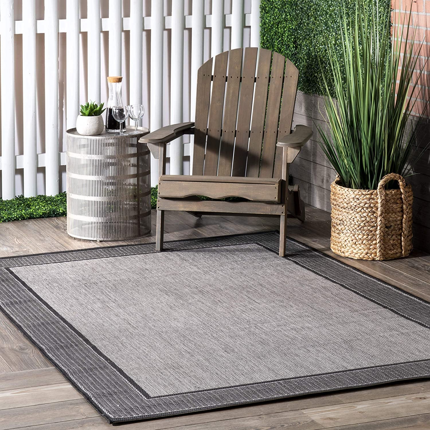 Gris Border Indoor/Outdoor Area Rug, 10' X 13', Grey