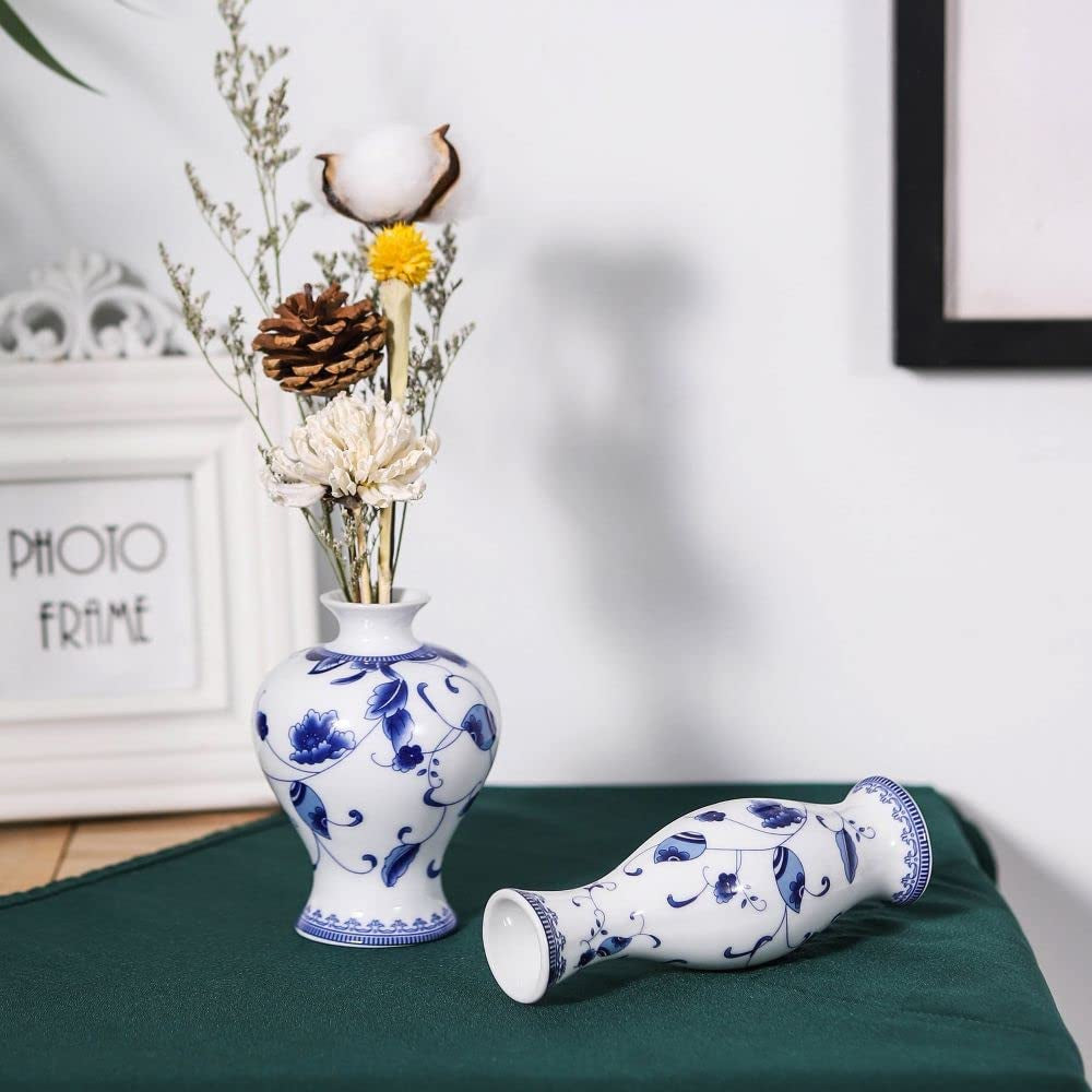 Blue and White Small Bud Vase Set, 3 Petite Classic Oriental Bottle Vases for Window Sill, Mini Art Fambe Glaze Floral Porcelain Vase Idea Shelf Décor and Coffee Table Décor