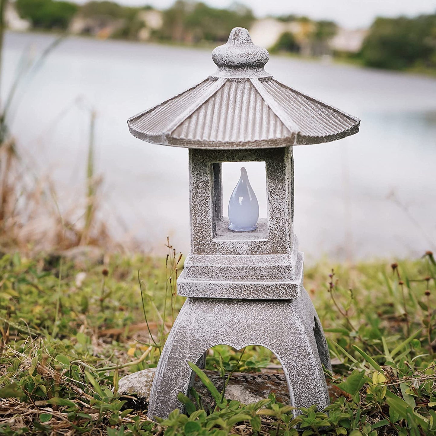 Pagoda Garden Statue, Solar Powered Statue Japanese Garden Decor, Outdoor Zen Garden Lantern, Flickering LED Garden Light (Tranquil Pagoda)