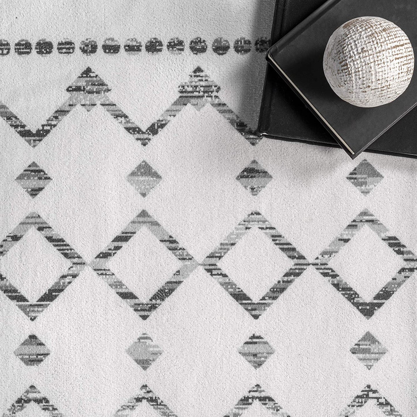 Moroccan Blythe Machine Washable Area Rug, 4' X 6', Grey
