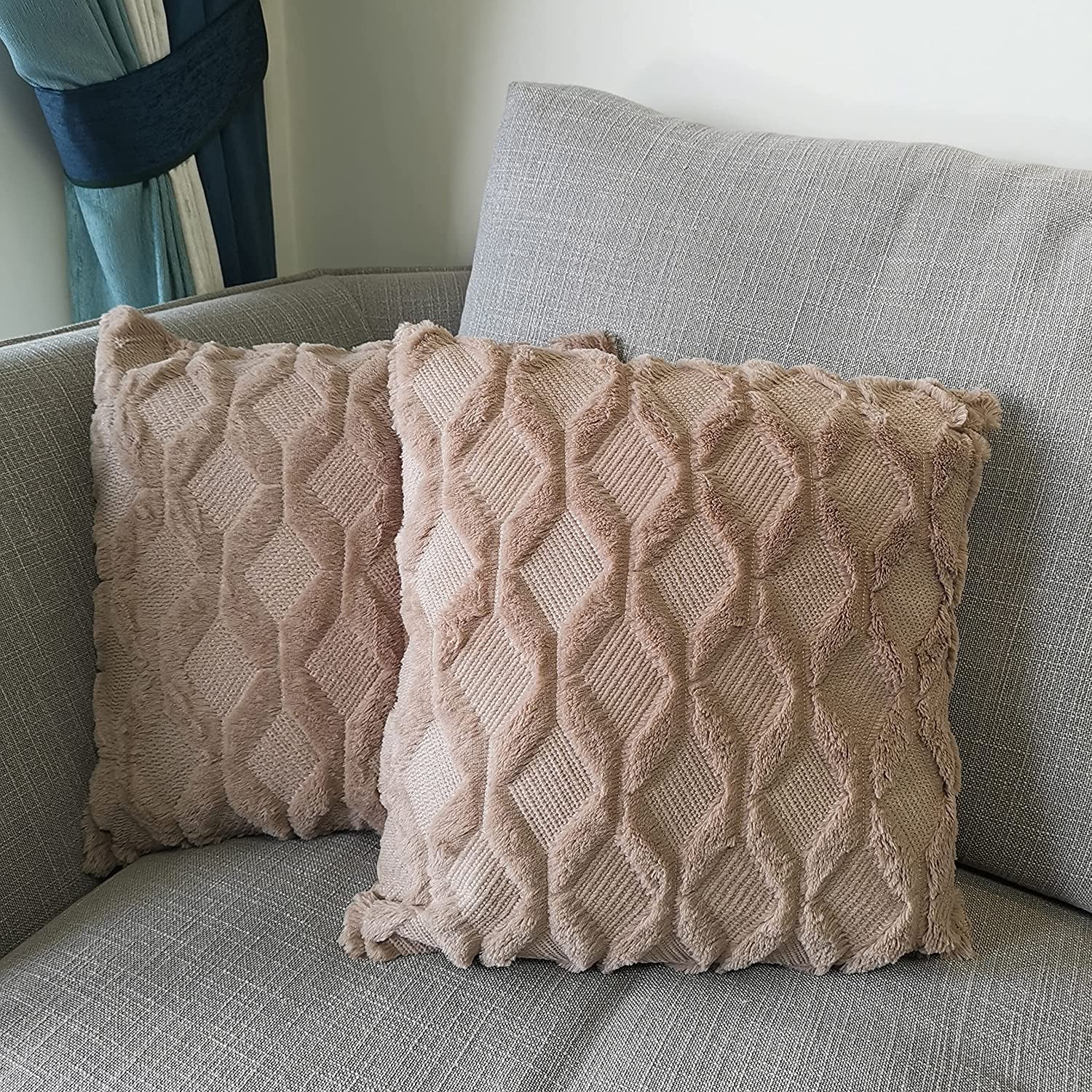 Throw Pillow Covers 18X18,Farmhouse Decorative Boho Throw Pillow Cases,Velvet Soft Plush Faux Wool Cusion Covers Pillow Shell for Sofa Couch Bed Car,Set of 2,Camel