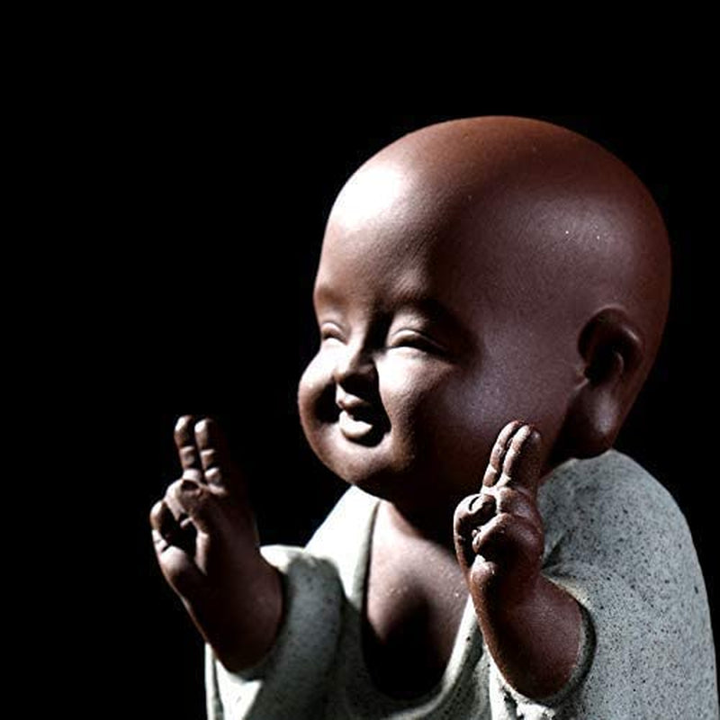 Ceramic Tiny Cute Buddha Statue Monk Figurine Creative Baby Buddha Crafts Adorable Ornaments Classic Delicate Ceramic Arts and Crafts Small (7 X 10 Cm) (Green)