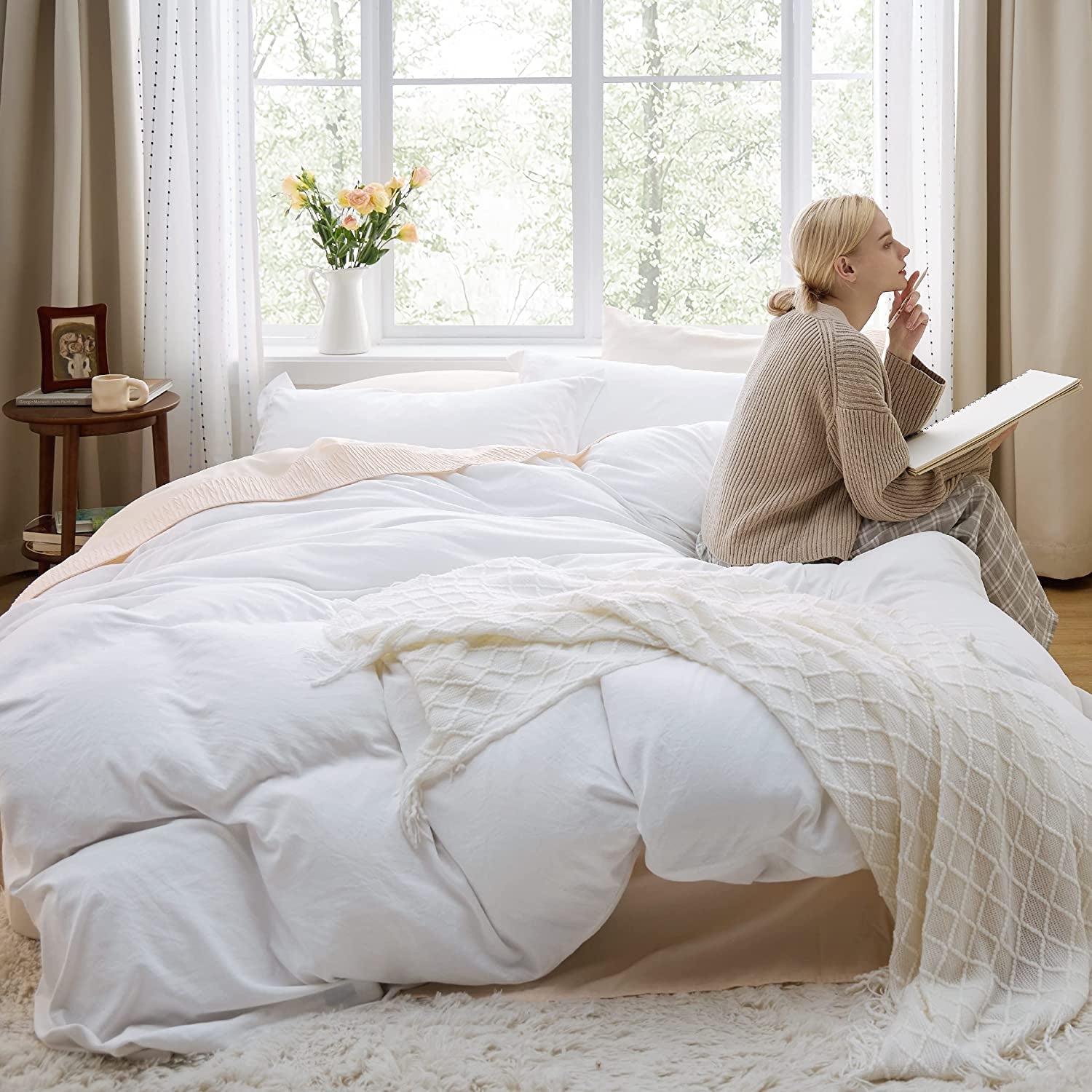 BEDSURE White Duvet Covers Queen Size - Washed Duvet Cover, Soft Queen Duvet Cover Set 3 Pieces with Zipper Closure, 1 Duvet Cover 90X90 Inches and 2 Pillow Shams (No Comforter)