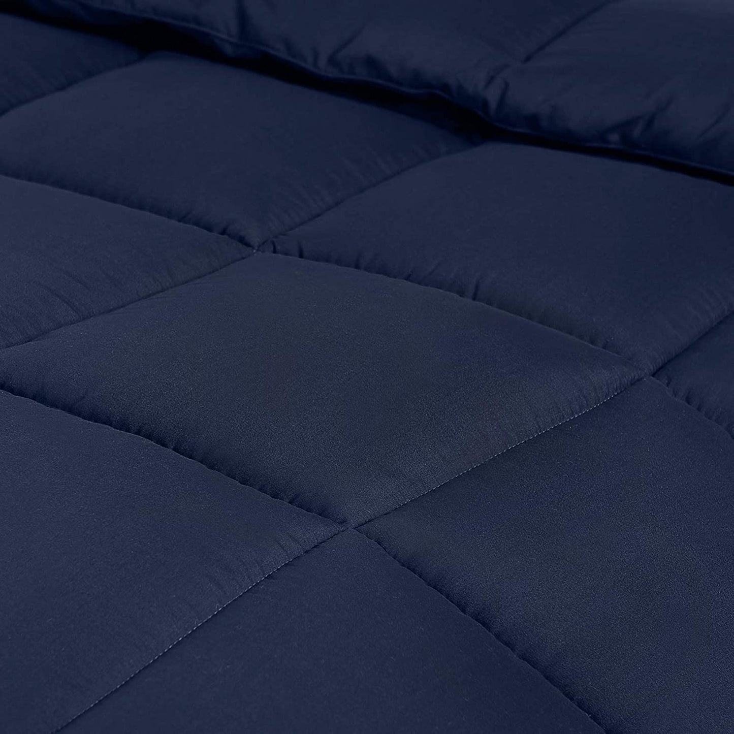All Season 250 GSM Comforter - Soft down Alternative Comforter - Plush Siliconized Fiberfill Duvet Insert - Box Stitched (Twin/Twin XL, Navy)