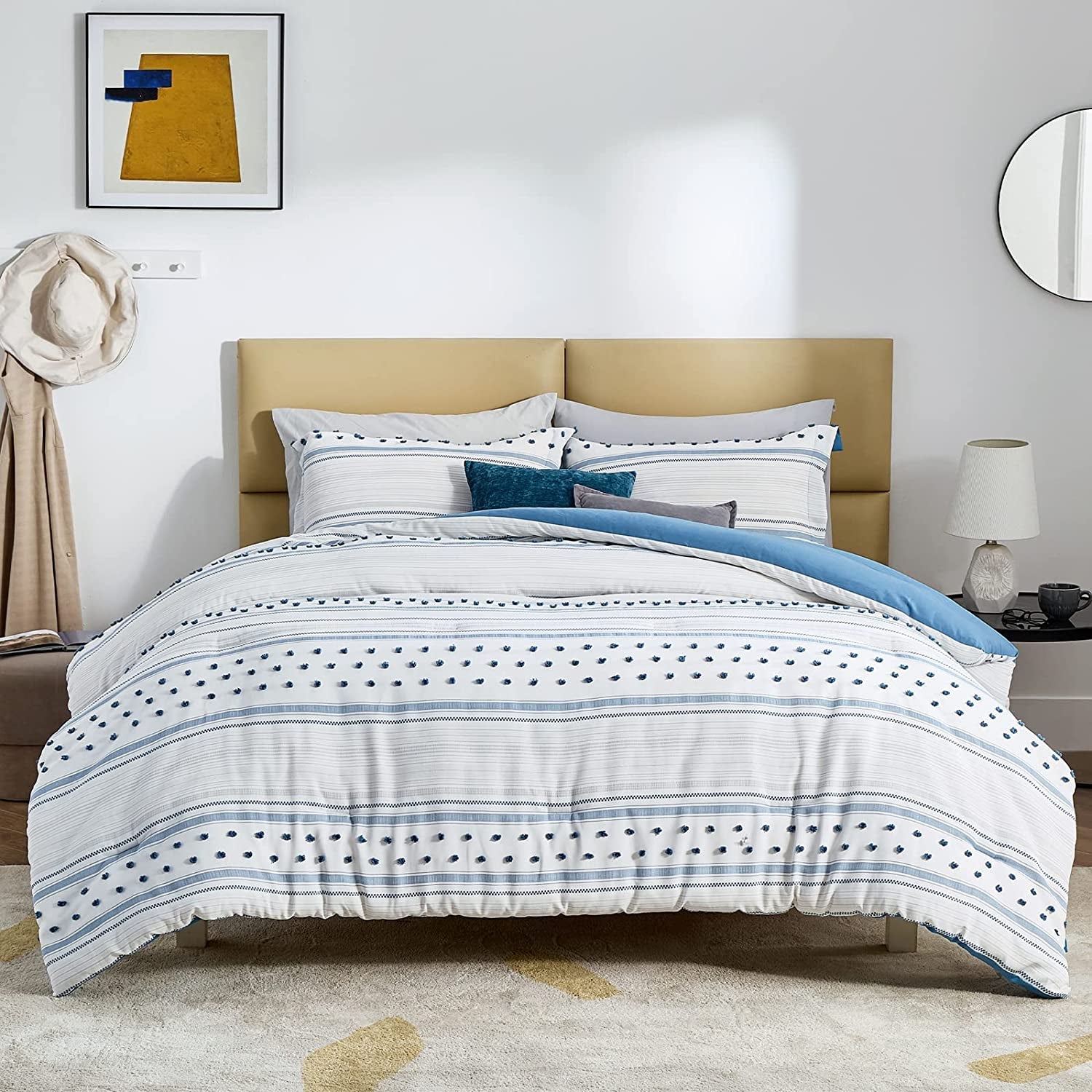 Bedsure Blue Twin Comforter Set - Boho Bedding Set , Reversible White Striped Tufted Farmhouse Twin Size Comforter Sets (68X88 Inches, 2 Pieces)