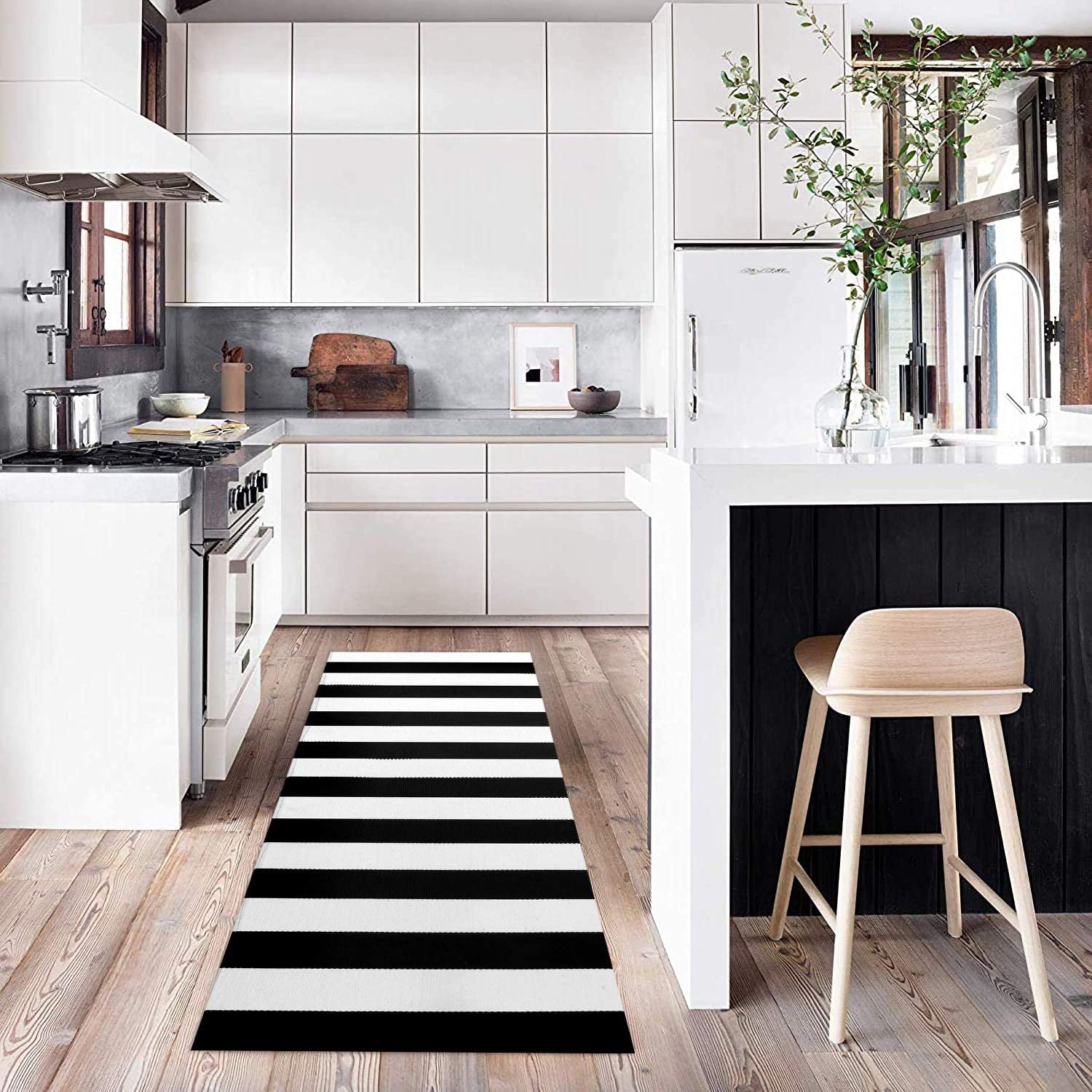 Black and White Striped Rug Runner 2'X6'Farmhouse Runner Rug Checkered Cotton Woven Washable Outdoor Rug Runner for Kitchen/Laundry/Bathroom/Bedroom/Living Room