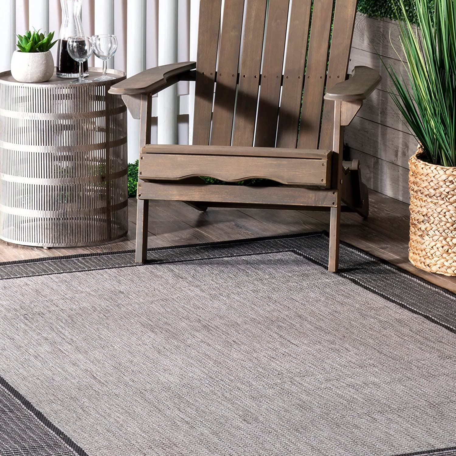 Gris Border Indoor/Outdoor Area Rug, 10' X 13', Grey