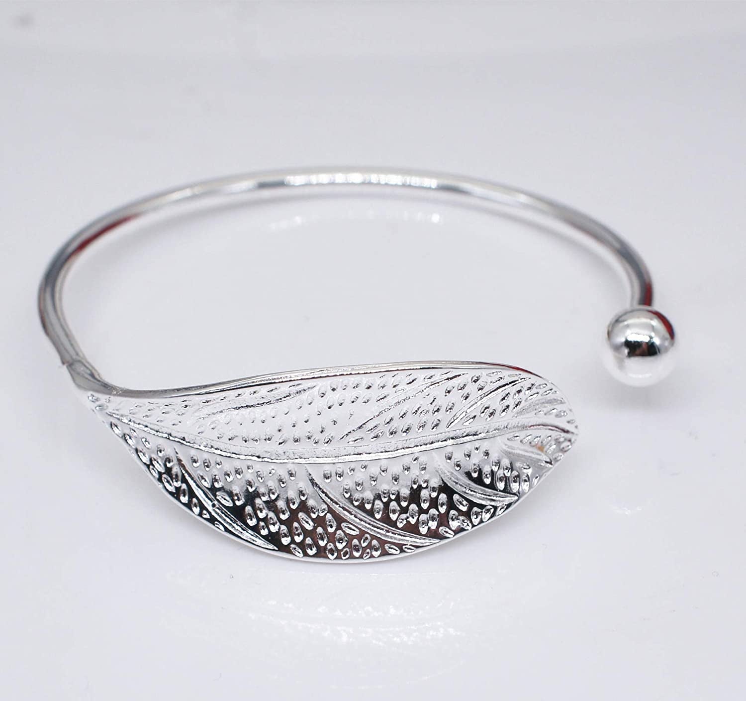 925 Sterling Silver Leaf Charm Bracelets & Bangles for Women Wedding Women Bracelet Vintage Style Adjustable Leaf Feather Bangle