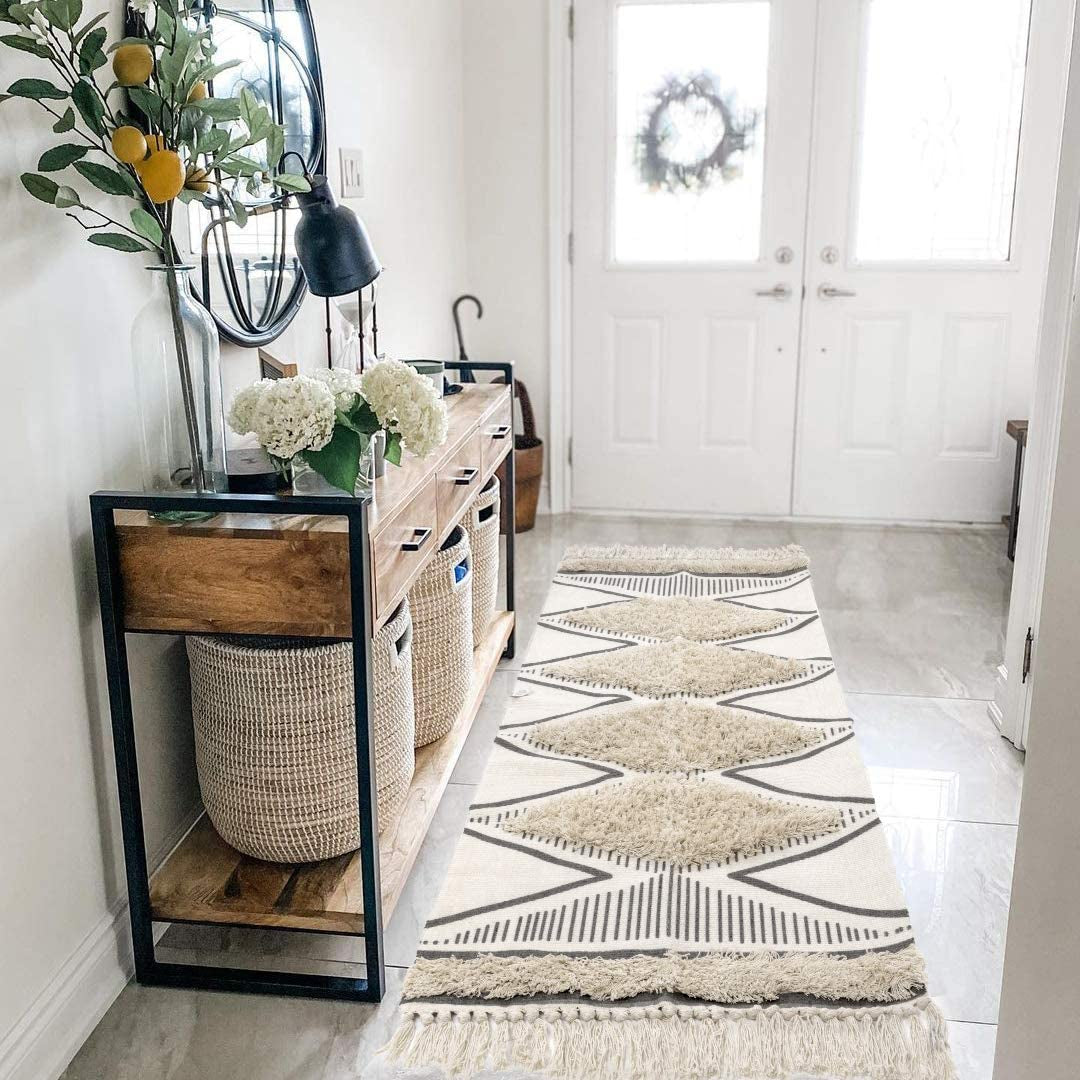 Boho Rugs for Bedroom, 2.3' X 5.3' Soft Woven Bathroom Runner Rug Washable Kitchen Rugs Bedroom Rug Fluffy Tufted Carpet Floor Mat Accent Mats for Hallway Laundry Room Entryway Farmhouse