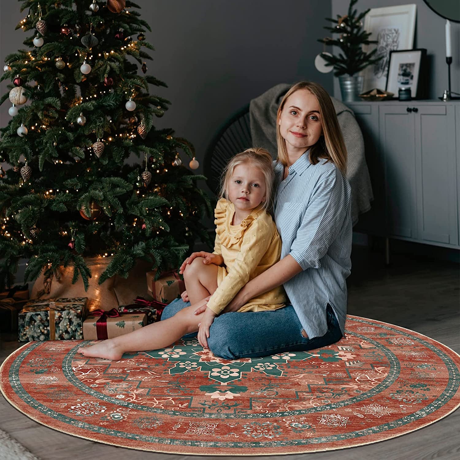 round Rug 4Ft Loren Collection round Area Rug, Non-Shedding round Fluffy Carpet, Washable Living Room Area Rug, Non-Slip Bedroom Porch Doormat Entryway Runner Rug (Red)