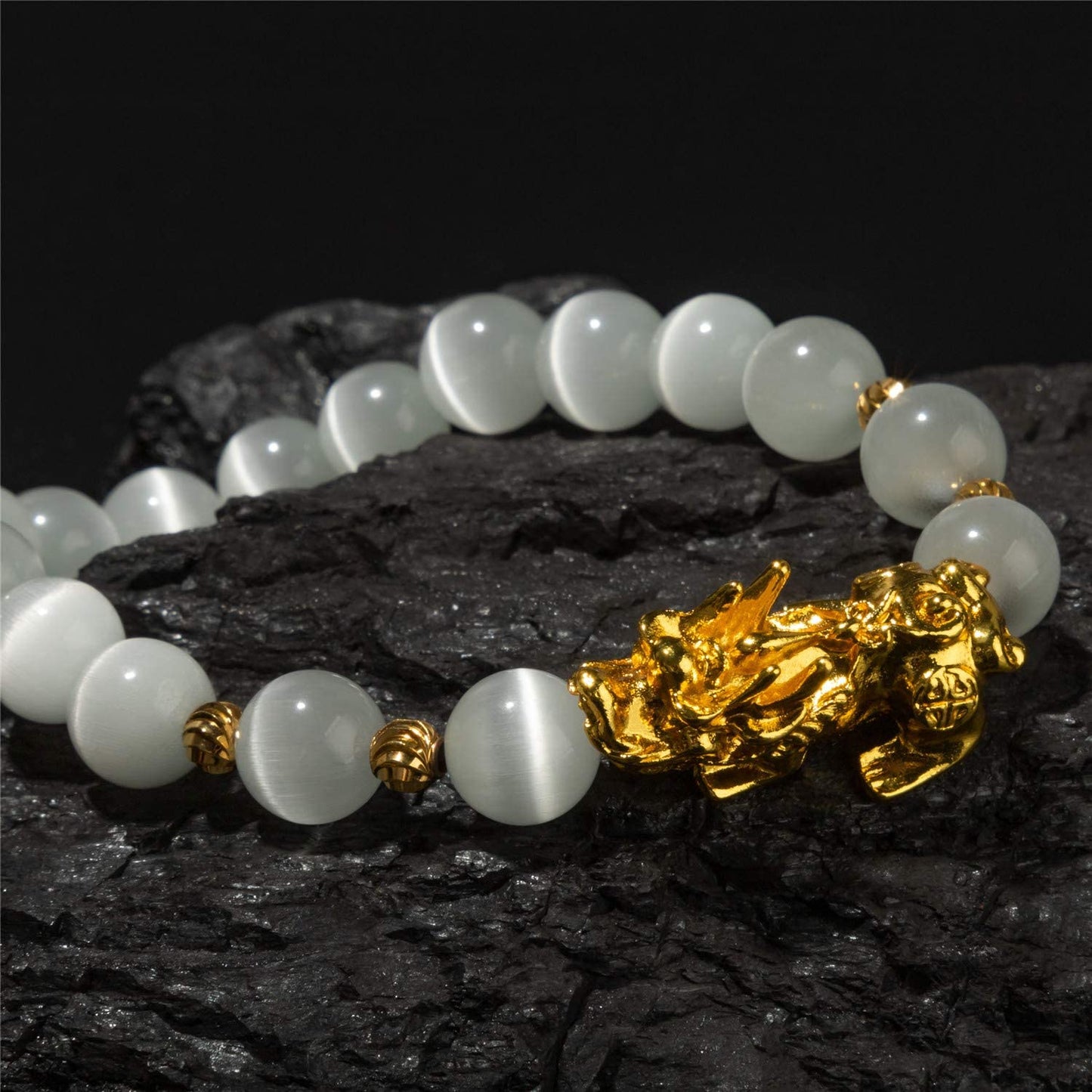 Feng Shui Bracelet for Women Natural Tiger Eye Bracelet 18K Gold Plated Pixiu Bracelet Yoga Mala Beads Good Luck Friendship Bracelets for Women