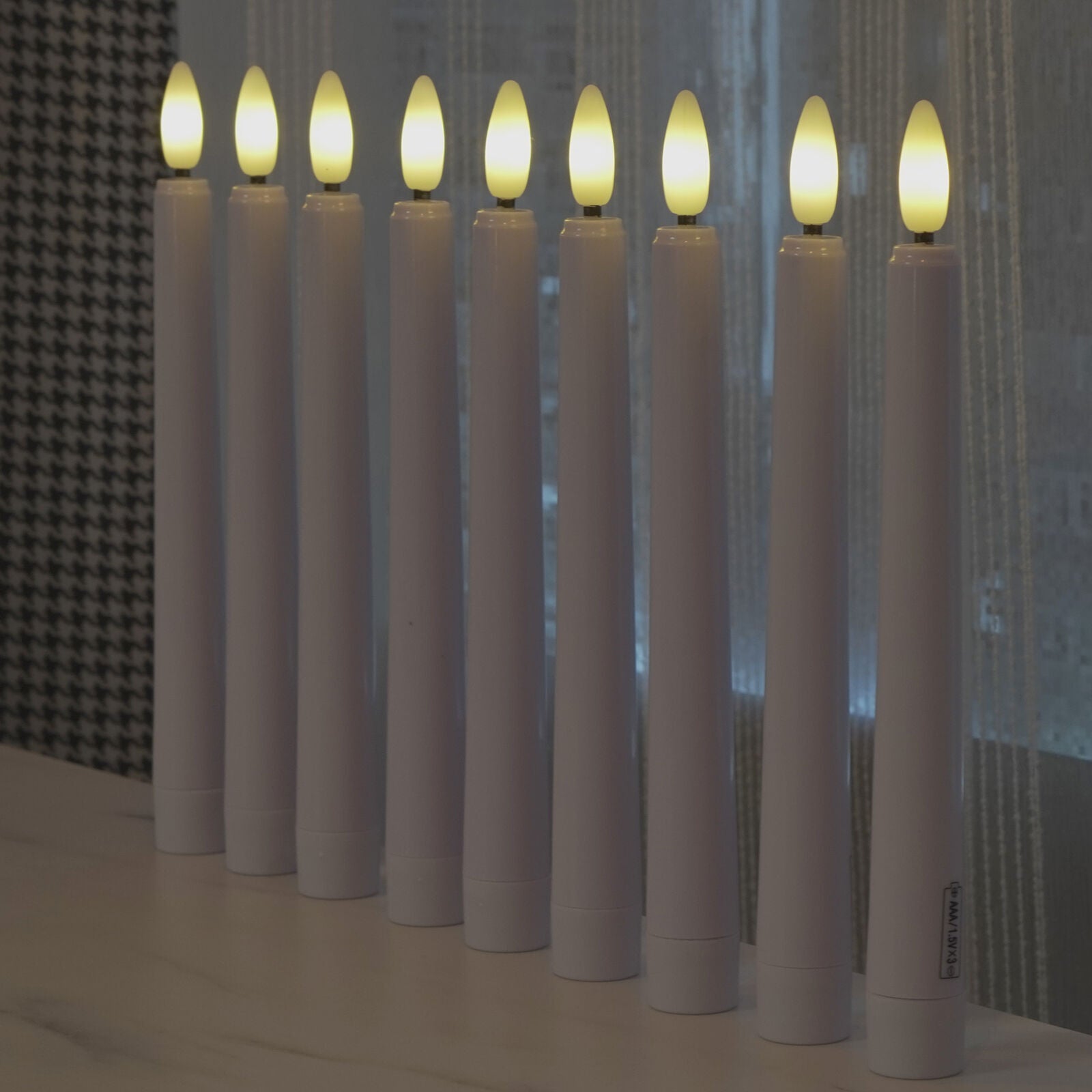 Flameless Flickering Battery Operated Taper Candles Realistic with Timer Remote