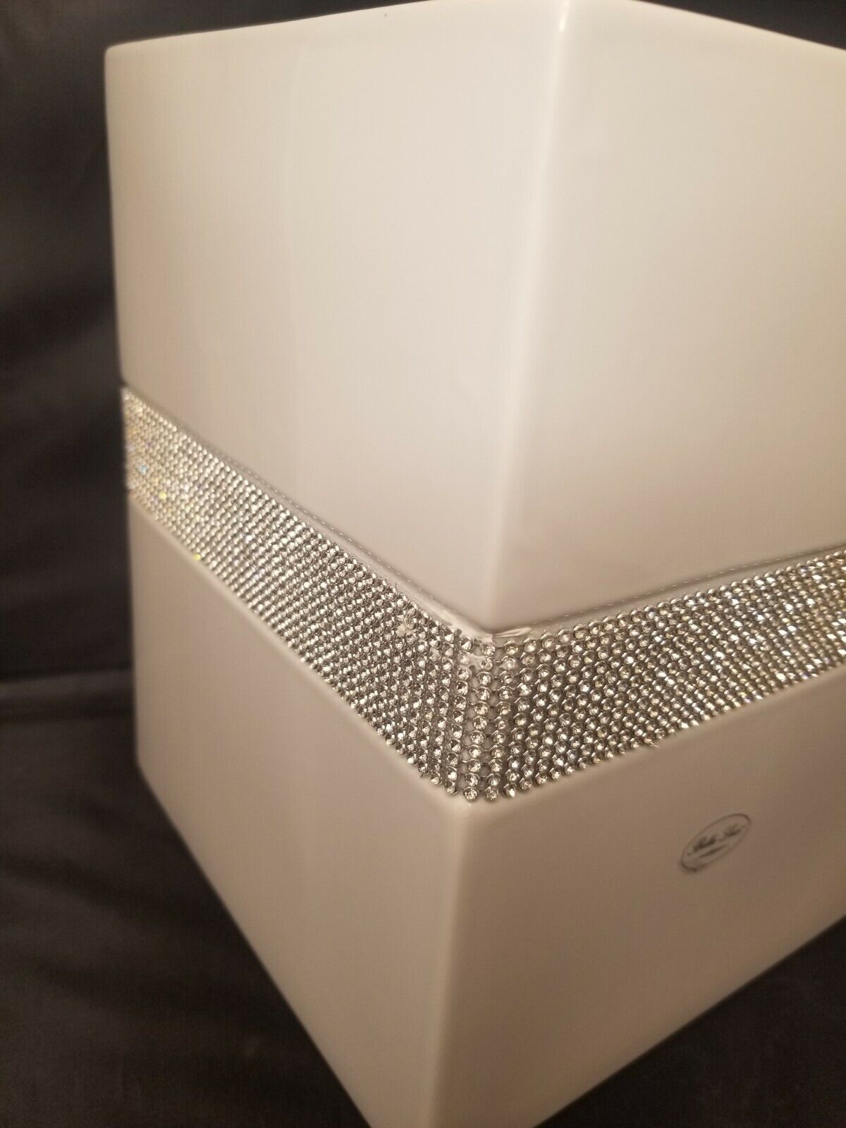 Bella Lux Bathroom Trash Can White Ceramic Crystal Rhinestone Wastebasket New